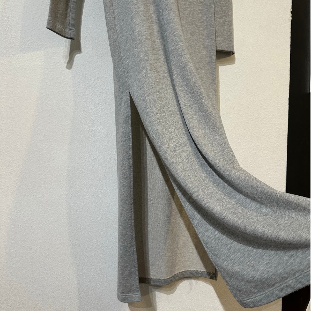 Pour Les Femmes Gray Hooded Pajama Nightgown — image 5 of 8